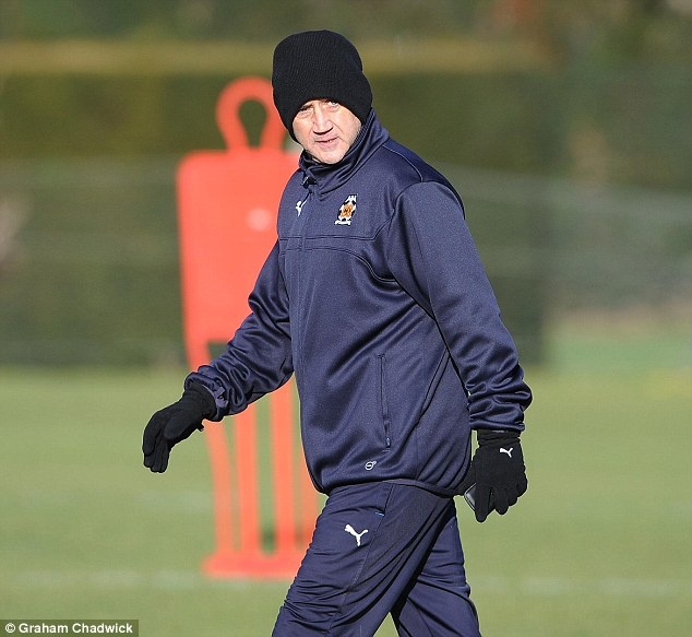 HLV Richard Mone của Cambridge United sẵn sàng