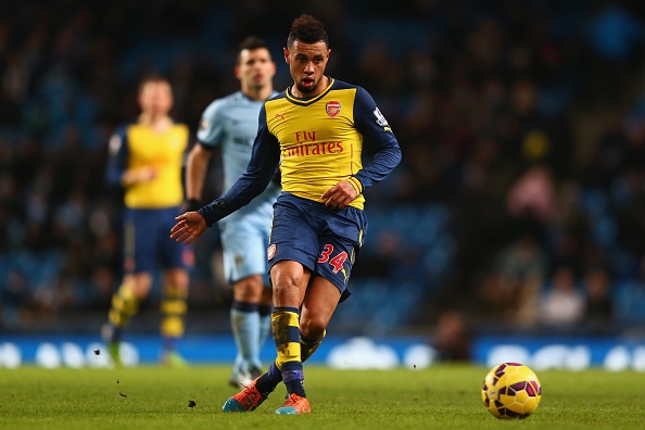 Mải mê tìm kiếm một tiền vệ phòng ngự đẳng cấp nên Arsenal quên Coquelin. Cầu thủ 23 tuổi từng liên tục bị đem cho mượn ở những mùa trước gây ấn tượng mạnh trong chiến thắng 2-0 trước Man City. Màn trình diễn trước Man xanh có thể mở ra một tương lai xán lạn cho tài năng trẻ người Pháp tại sân Emirates.