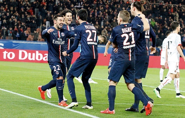 PSG ap sat ngoi dau bang nho ban thang duy nhat cua Lavezzi hinh anh