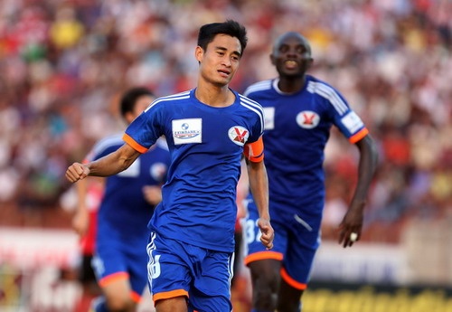 HAGL 1-2 Quang Ninh: Minh Tuan ghi dau trong ngay tro lai hinh anh