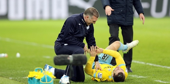 HLV Nigel Pearson cua Leicester bop co cau thu Crystal Palace hinh anh