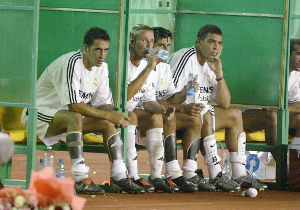 15 dan cau thu du bi vi dai nhat lich su bong da hinh anh