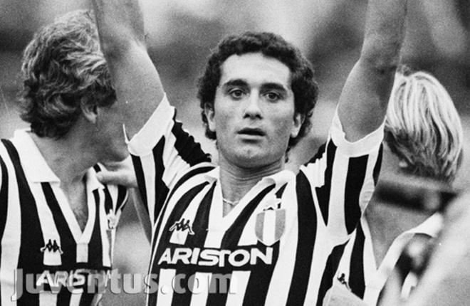 Là một trong những hậu vệ chơi “rắn” nhất lịch sử, Gentile là nguyên nhân khiến Diego Maradona rời khỏi World Cup 1982. Trong 11 năm gắn bó với Lão bà thành Turin, Gentile giành 6 Scudetto dưới triều đại vàng son Giovanni Trapattoni và là người hùng rất được sùng bái ở Juve.