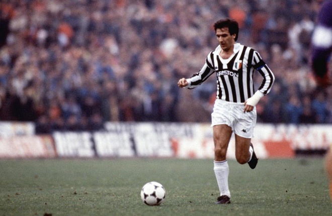 Cùng với Franz Beckenbauer và Baresi, Scirea cũng là một trong những libero vĩ đại nhất làng bóng đá. Sự hiểu biết về chiến thuật một cách hoàn hảo của Scirea toát qua bề ngoài với vẻ lịch lãm. Ông thường lấy bóng từ hàng thủ sau đó châm ngòi cho các cuộc tấn công. Scirea giành mọi danh hiệu lớn cùng Juve (trong đó có 7 Scudetto) trước khi qua đời năm 1989 vì tai nạn xe hơi.