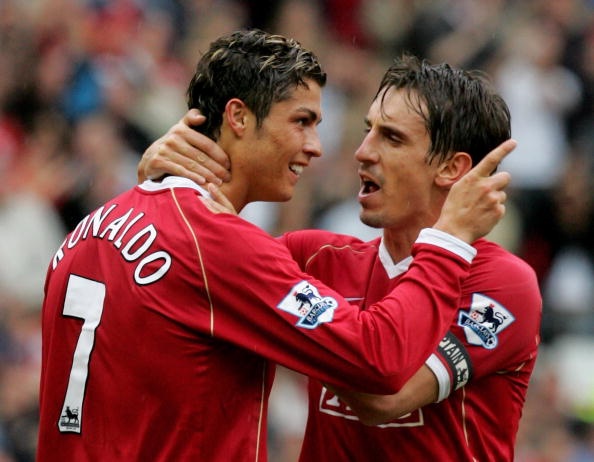 Neville là cầu thủ một CLB, giống Scholes và Giggs. Anh từng đảm nhiệm chiếc băng thủ quân ở Old Trafford trong 5 năm và là cầu thủ khoác áo Quỷ đỏ nhiều thứ 2 trong lịch sử CLB. Dù không phải là cầu thủ có tài năng bẩm sinh, Neville vẫn được đánh giá là hậu vệ phải xuất sắc nhất kỷ nguyên Premier League. Cựu tuyển thủ Anh giành 8 chức vô địch Premier League, 3 FA Cup và 2 Champions League cùng Quỷ đỏ.