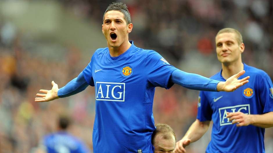 Macheda gây tiếng vang lớn ở mùa 2008/09 khi ghi 2 bàn sau 4 trận đấu tại Premier League, góp một phần công sức vào chức vô địch của M.U vào cuối mùa. Song đó là khoảnh khắc tỏa sáng hiếm hoi của tiền đạo người Italy. Ở những mùa giải tiếp theo, chân sút 23 tuổi không thể hiện được gì mỗi khi được trao cơ hội. Sau khi đáo hạn hợp đồng với M.U năm 2014, Macheda chuyển tới Cardiff City.