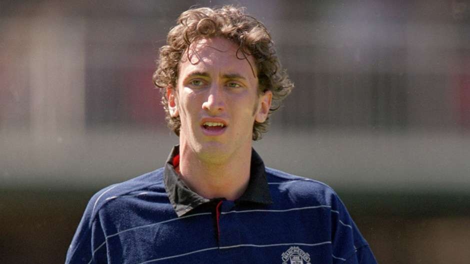 Greening gia nhập M.U từ York City năm 1998 với giá 500.000 bảng. Ngay mùa đầu tiên, anh được điền tên vào danh sách dự Champions League và cùng Quỷ đỏ giơ cao danh hiệu cao quý sau khi đánh bại Bayern Munich. Tuy nhiên, ở những mùa tiếp theo, cầu thủ đội U21 Anh chơi mờ nhạt nên bị đem bán cho Middlesbrough năm 2001.