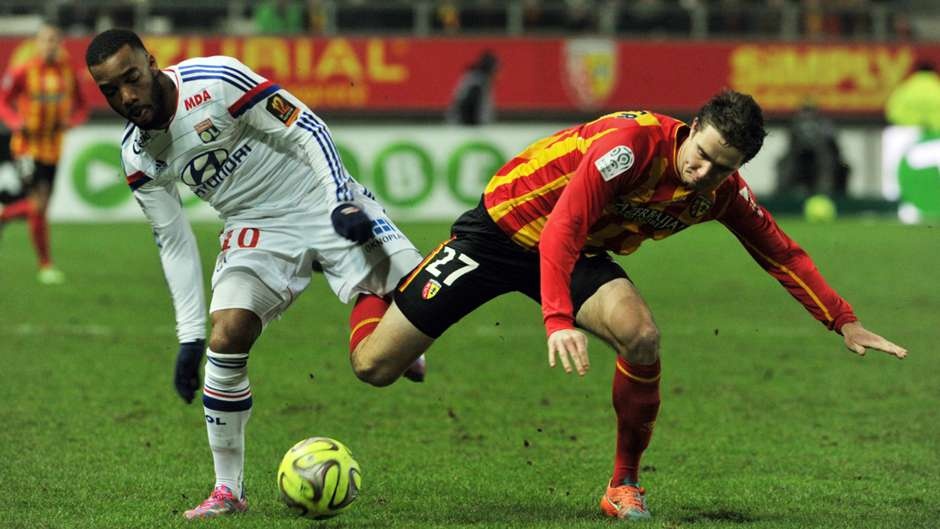 =10, Alexandre Lacazette (Lyon; 21 bàn; hệ số 1,5; 31,5 điểm)