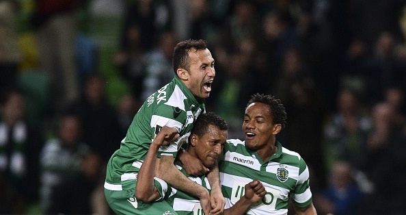 Nani bat khoc sau khi lap sieu pham sut xa hinh anh