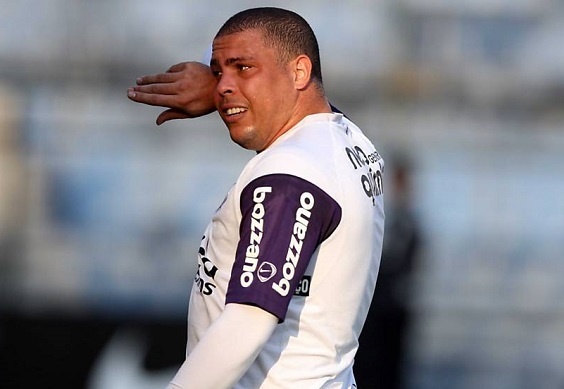 Ronaldo beo khang dinh sap tai xuat san co hinh anh