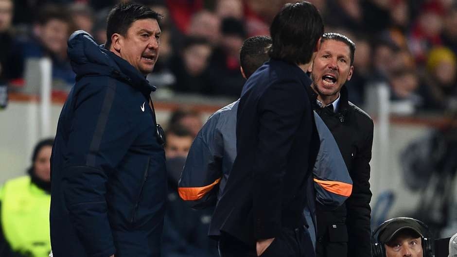 HLV Simeone doa danh dong nhiem ben phia Leverkusen hinh anh