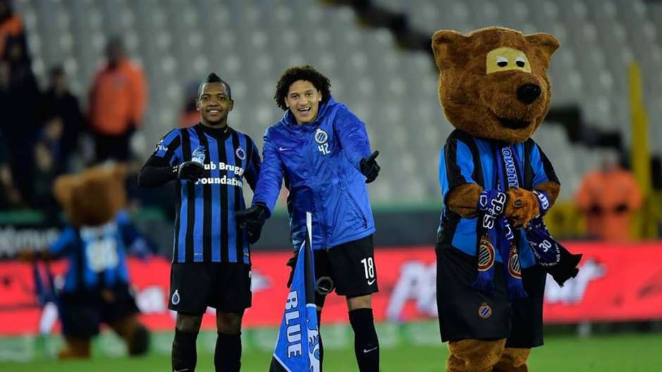 CLB của Bỉ không nằm trong những ứng viên vô địch Europa League, tuy nhiên, không vì thế mà họ từ bỏ tham vọng. Đối thủ tại vòng 1/8 của Club Brugge là Besiktas. Ở hai đấu trường quốc nội, Club Brugge chơi rất ấn tượng khi dẫn đầu giải VĐQG và tiến tới chung kết Cúp QG.