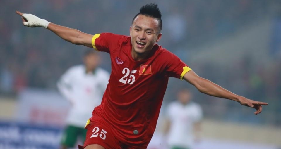 Olympic VN 1-0 Olympic Indonesia: Huy Toan lap cong hinh anh