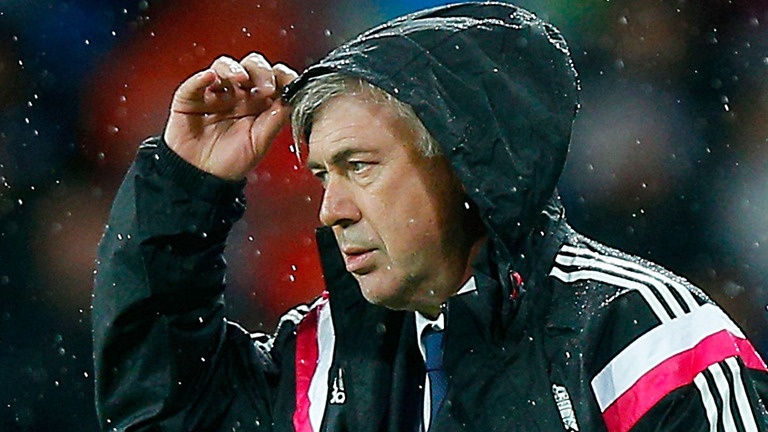 ‘Real dang can nhac sa thai HLV Carlo Ancelotti’ hinh anh