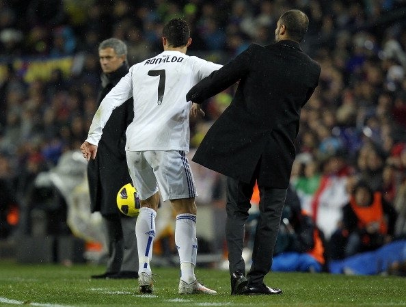 Ronaldo day HLV Pep Guardiola hinh anh