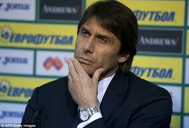 Fan Juve doa giet HLV Conte vi Marchisio hinh anh