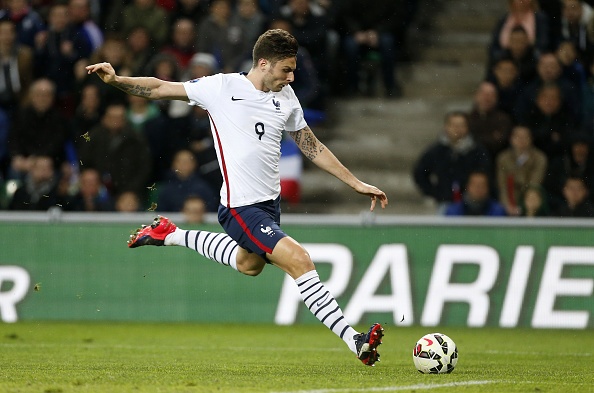 Giroud lap cong, tuyen Phap danh bai Dan Mach 2-0 hinh anh