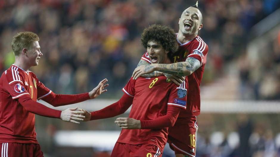 Fellaini thi đấu bùng nổ khi trở về phục vụ đội tuyển quốc gia đợt này. Ngôi sao của M.U ghi 3 bàn trong hai trận gặp Đảo Síp (2) và Israel (1), giúp tuyển Bỉ giành trọn 6 điểm để vươn lên dẫn đầu bảng A.