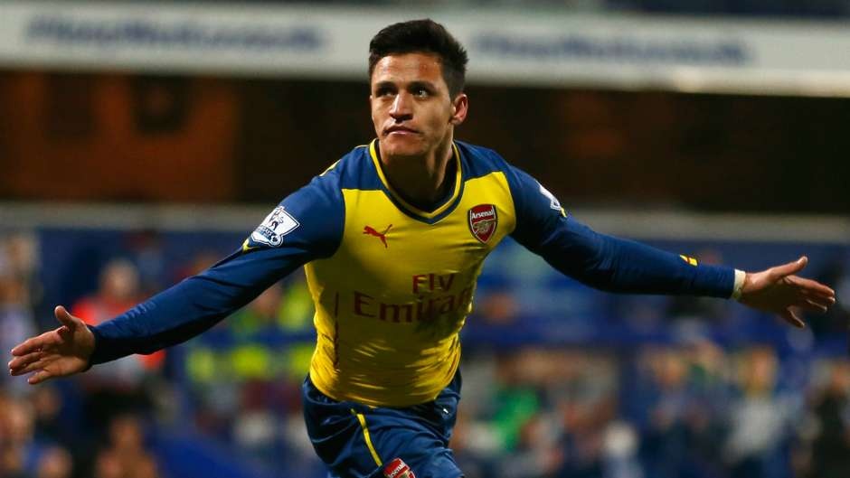 Sanchez hòa nhập cực tốt vào lối chơi của Arsenal trong mùa đầu tiên chơi bóng tại Premier League. Cựu sao Barca ghi 13 bàn và kiến tạo 7 lần kể từ đầu mùa. Tuyển thủ Chile sẽ là mối đe dọa đáng sợ dành cho hàng thủ Liverpool ở trận tới.