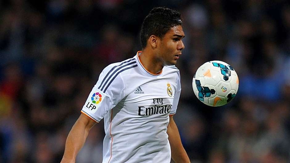 Real mượn Casemiro trước khi mua đứt tiền vệ 23 tuổi từ Sao Paulo. Tuy nhiên, hiện cầu thủ từng 7 lần khoác áo đội tuyển Brazil thi đấu cho Porto theo diện cho mượn. Năm 2014, tiền đạo trẻ Willian Jose cũng thi đấu cho Real theo diện cho mượn nhưng không để lại dấu ấn gì.