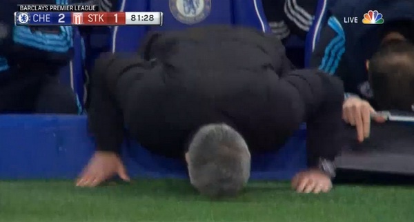 Mourinho dap mat xuong san vi Cuadrado bo lo co hoi hinh anh