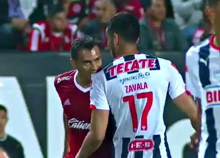 Cuu sao La Liga hoc thoi can nguoi cua Suarez hinh anh