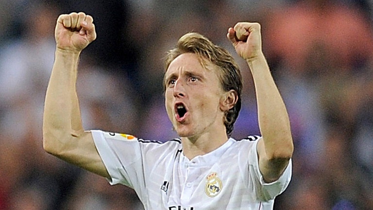 Real sa sút nghiêm trọng khi Modric. Điều đó chứng tỏ tầm quan trọng của tuyển thủ Croatia với “Los Blancos” lớn tới mức nào. Khi có thể lực tốt nhất, Modric thi đấu rất khỏe và là một trong những tiền vệ hay nhất thế giới.