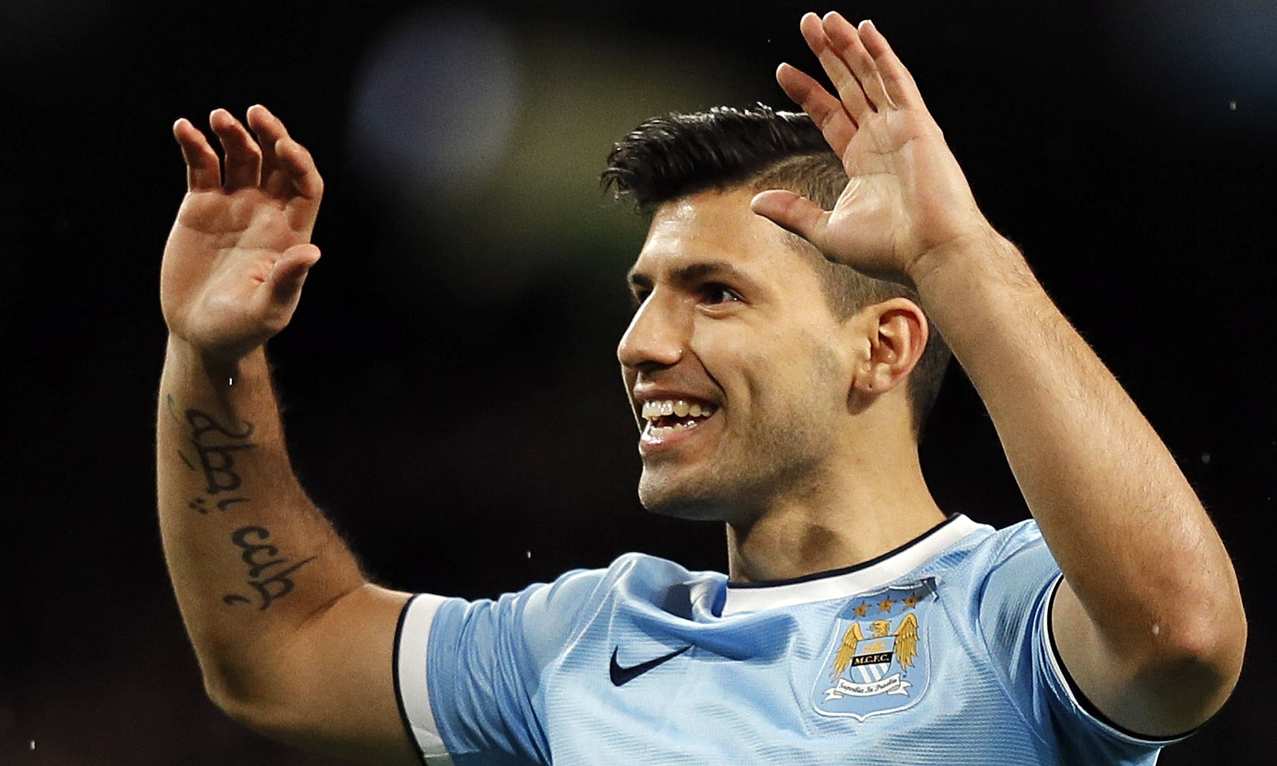 Phong độ sa sút của Aguero thời gian gần đây ảnh hưởng lớn đến thành tích của Man City. Tuy nhiên, chân sút người Argentina vẫn là nỗi khiếp sợ với mọi hàng thủ. 17 bàn thắng cùng 6 pha kiến tạo sau 26 trận kể từ đầu mùa đủ để nói lên sự nguy hiểm của “El Kun”.