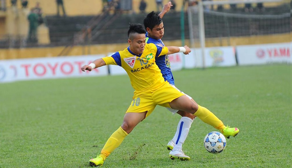 SLNA 2-0 HAGL: Phi Son toa sang, lam lu mo Cong Phuong hinh anh