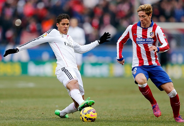 Torres gây khó khăn cho hàng thủ Real sau khi vào sân. Ảnh: Getty Images.
