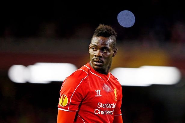 Fan M.U binh chon Balotelli la cau thu hay nhat Liverpool hinh anh
