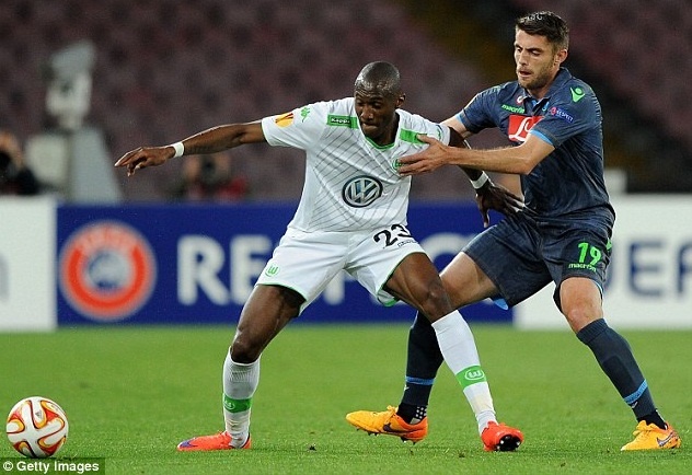 Tong hop tran hoa 2-2 cua Napoli truoc Wolfsburg hinh anh