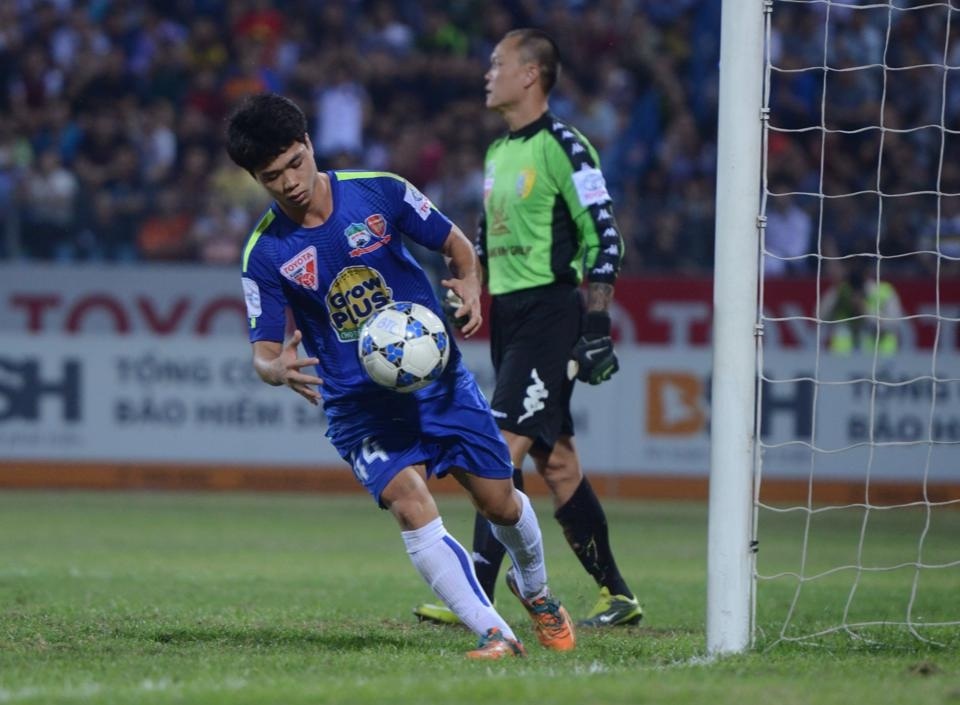 Ha Noi T&T 4-3 HAGL: Mua ban thang tren san Hang Day hinh anh