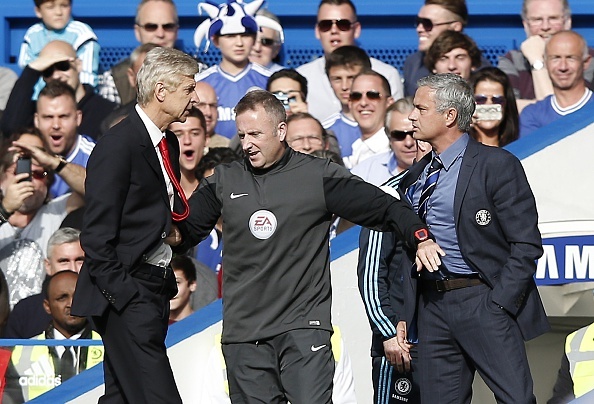 Arsenal 0-0 Chelsea: Wenger chua the danh bai Mourinho hinh anh