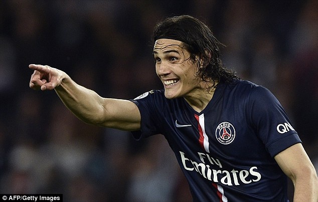 Cavani lap hat-trick, PSG tien gan den ngoi vo dich hinh anh