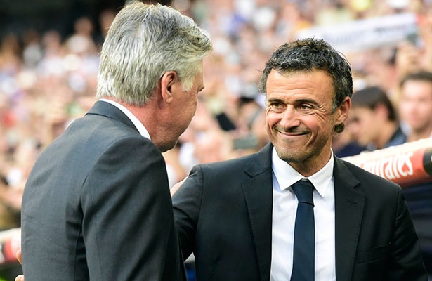 Chu tich Barca noi gian ve tin don lien quan Ancelotti hinh anh