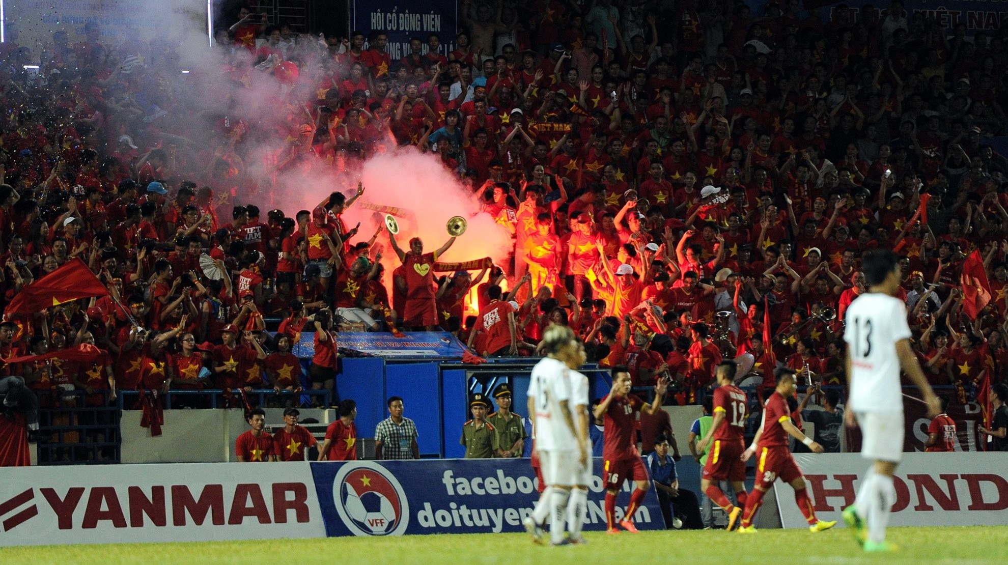 U23 Viet Nam 2-2 Myanmar: Cong lam thu pha hinh anh