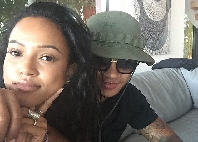 Tan binh cua M.U cap ke voi nguoi mau goc Viet? hinh anh