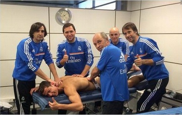 Dan sao Real noi gian voi quyet dinh moi cua Chu tich Perez hinh anh