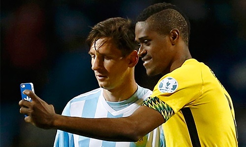 5 khoanh khac dang nho nhat vong bang Copa America 2015 hinh anh
