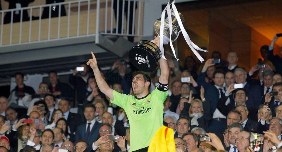 Real Madrid tri an nhung dong gop cua thu mon Iker Casillas hinh anh