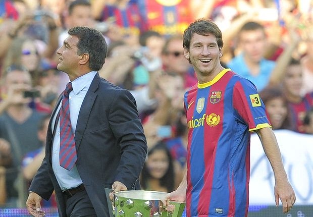 Messi muon Laporta thang cu Chu tich Barca hinh anh