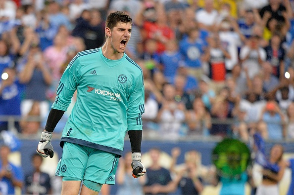 Courtois cuu thua va ghi ban, Chelsea ha PSG tren cham 11 m hinh anh