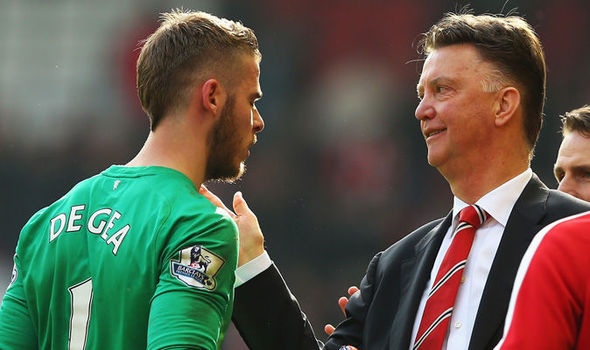 Huan luyen vien Van Gaal dong y de De Gea toi Real hinh anh