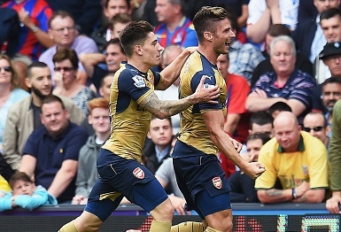 Giroud toa sang giup Arsenal ha Crystal Palace 2-1 hinh anh