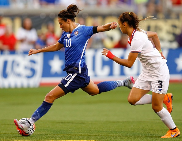 Carli Lloyd sut phat dep mat vao luoi Costa Rica hinh anh