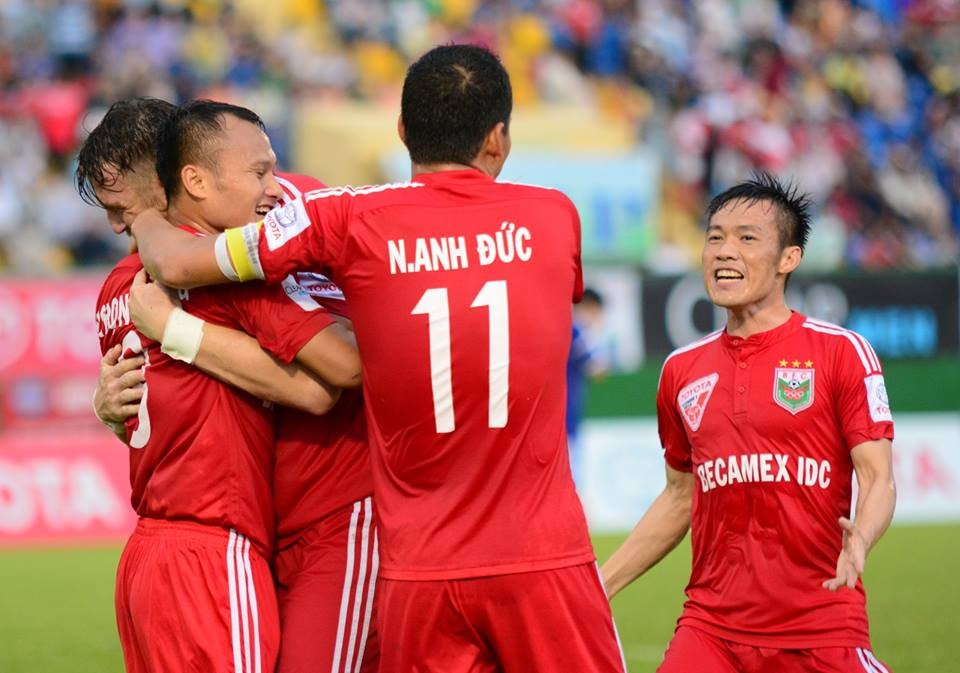 Ha Dong Nai 2-1, Binh Duong mo co hoi tru hang cho HAGL hinh anh