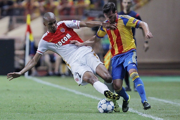 Thua Monaco 1-2, Valencia van di tiep tai Champions League hinh anh