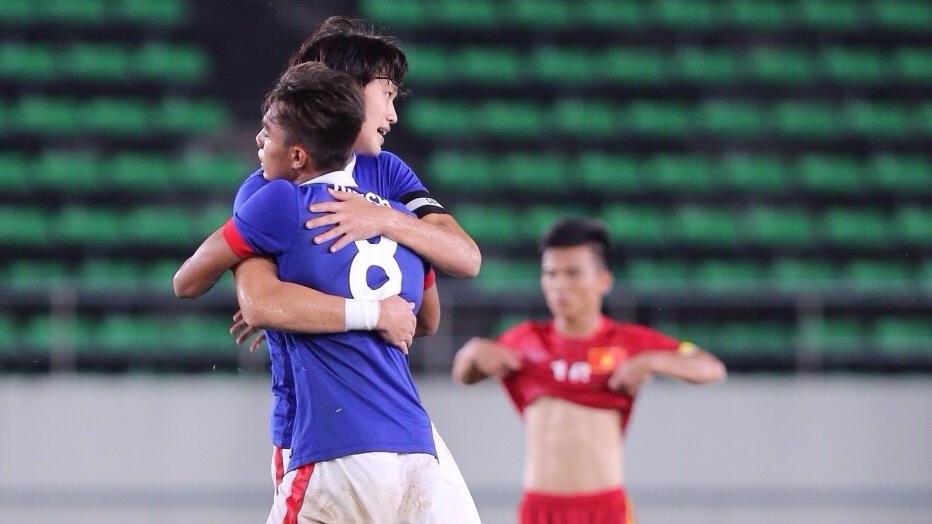 Malaysia an mung sau khi cam hoa U19 Viet Nam hinh anh