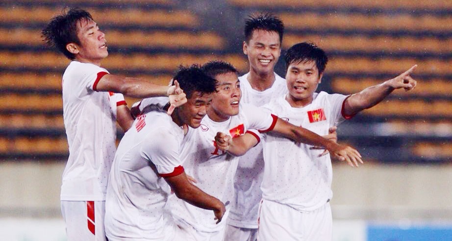 Dan dau bang B, U19 Viet Nam gap Lao o ban ket hinh anh